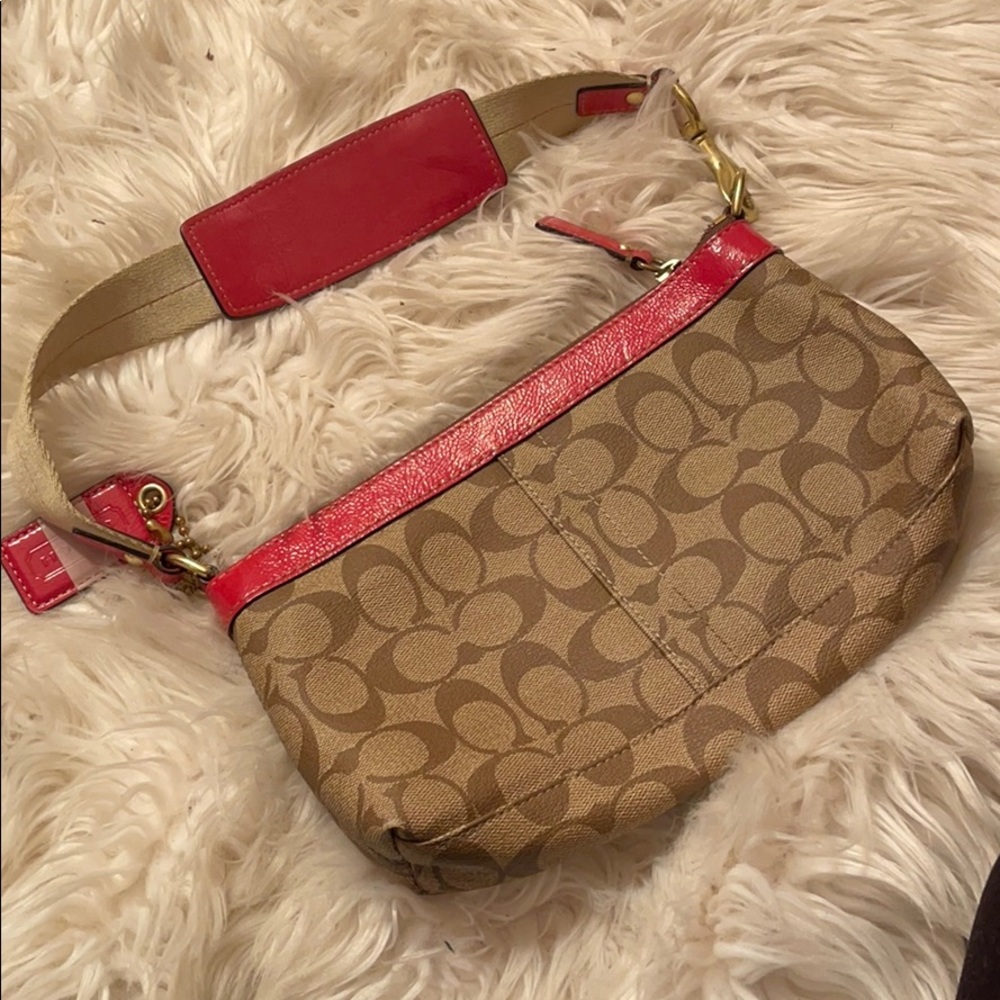 Coach signature brown, Light Pink Heritage Stripe - Picture 3 of 5
